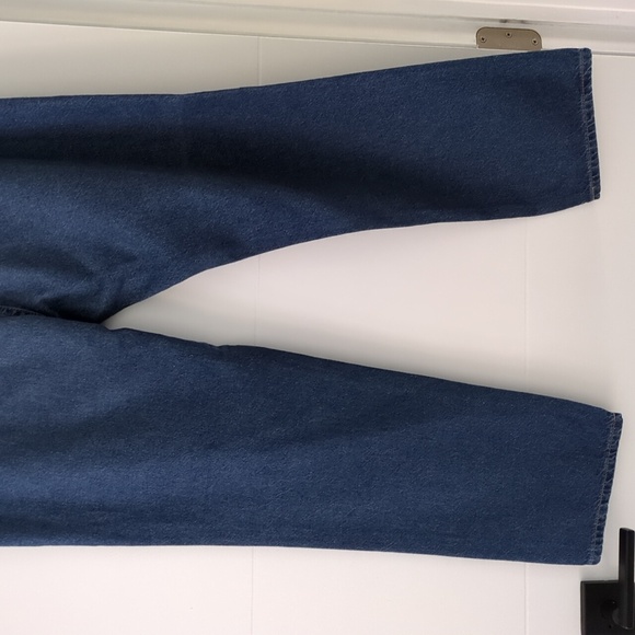 AG The Jeans of Tomorrow Isabelle High Rise Straight Crop Organic Cotton in Riva - Picture 8 of 10